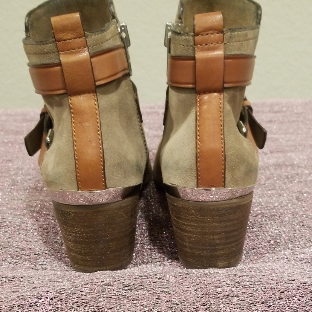 Coach "Pauline" Ankle bootie - Picture 3 of 8